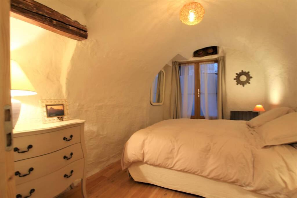 La Maison Laugier Charme, Confort, Authenticite Saint-Étienne-de-Tinée 외부 사진